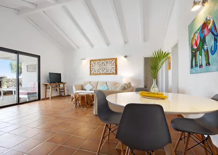 בית נופש Casa La Bubilla En *